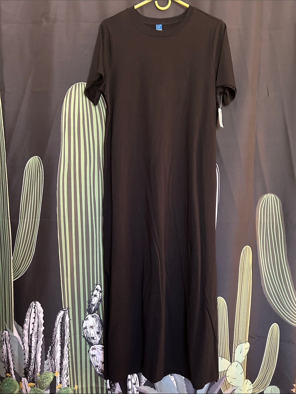 NWT Old Navy Short Sleeve Maxi Tee Dress Size M. Black